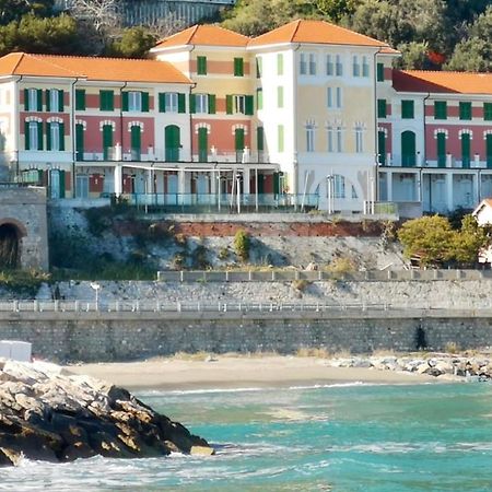 Hotel Del Golfo Фінале-Лігуре Екстер'єр фото