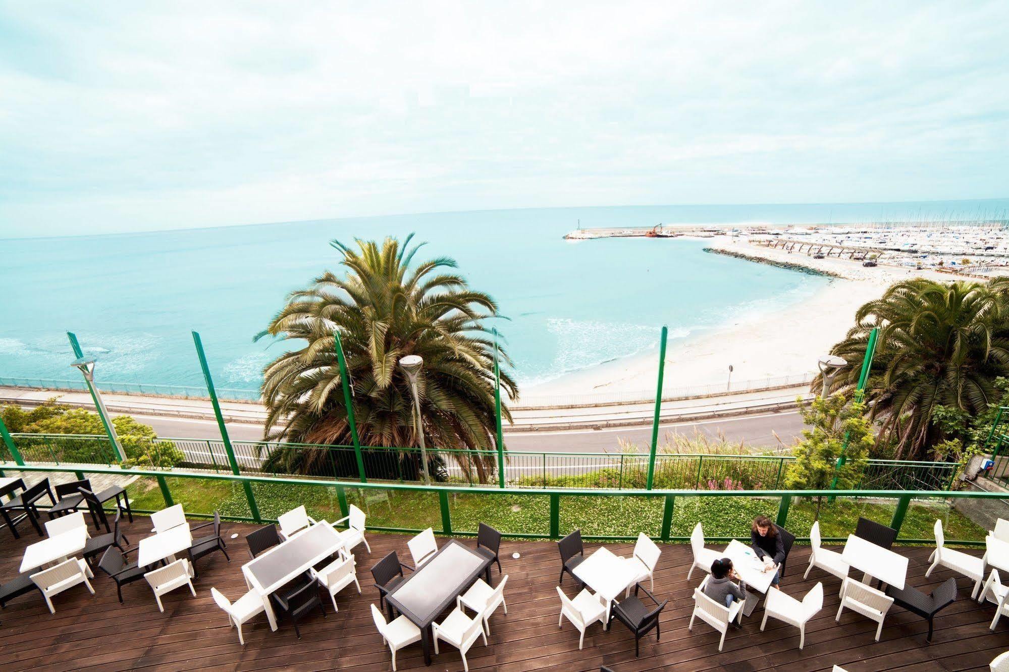 Hotel Del Golfo Фінале-Лігуре Екстер'єр фото